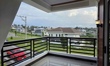 Luxurious 5-Bedroom Home in Ponte Verde, Davao City