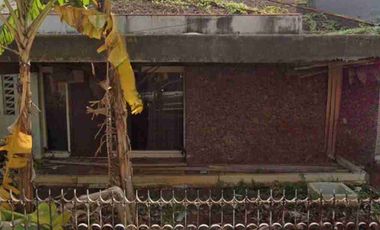 Dijual Rumah Tua di Tomang Komplek Amandole LT 235 Hadap timur Jalan 2 mobil
