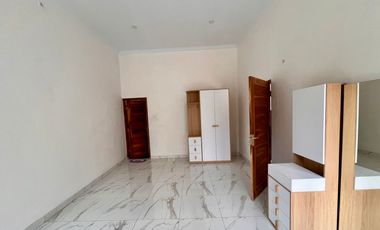 RUMAH CANTIK SIAP HUNI, COCOK UNTUK RUMAH LIBURAN