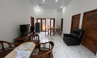 RUMAH CANTIK SIAP HUNI, COCOK UNTUK RUMAH LIBURAN