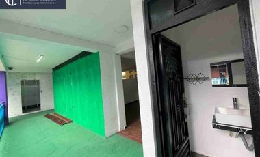 EDIFICIO EN RENTA EN CERRADA ADOLFO LÓPEZ MATEOS EN ATIZAPAN DE ZARAGOZA