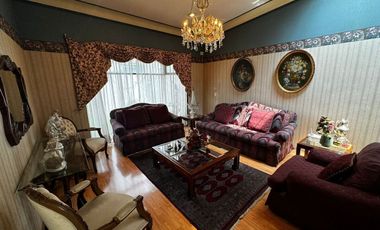 RESIDENCIA CON POSIBILIDAD PARA USO DE SUELO MIXTO EN CIUDAD SATELITE!