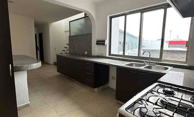 RENTO ENORME PENTHOUSE  DE 4 REC POR HOTEL IBBIS