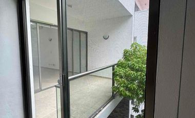RENTO ENORME PENTHOUSE  DE 4 REC POR HOTEL IBBIS
