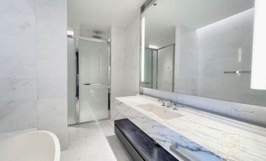 Condo for rent 3 Bedroom at Chao Phraya River