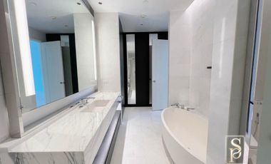 Condo for rent 3 Bedroom at Chao Phraya River