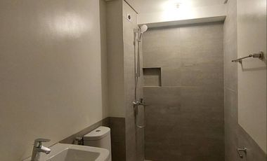 FOR RENT STUDIO UNIT AT GREENHILLS CENTER, SAN JUAN CITY