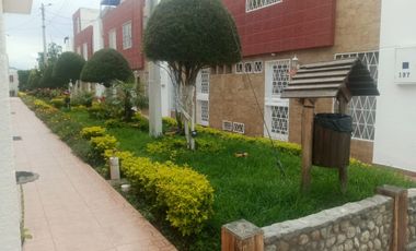 OPORTUNIDAD CASA CON TERRAZA ACCESIBLE
