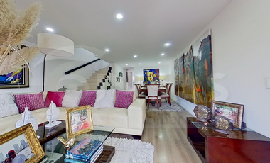 Casa en venta en Cedritos