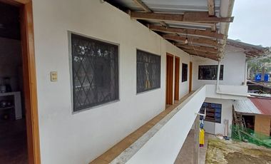 SE VENDE DE OPORTUNIDAD CASA DE DOS PLANTAS CONST. 121,6 M2,  PEDRO VICENTE MALDONADO - PICHINCHA - ECUADOR