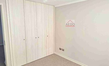 Se Arrienda Hermosa y NUEVA Casa Aislada de dos pisos, exclusivo sector, altura paradero 14, comuna de La Cruz.