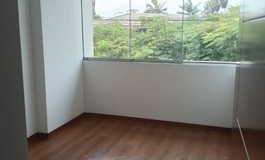 ALQUILO DPTO 3D EN LA FLORESTA SURCO