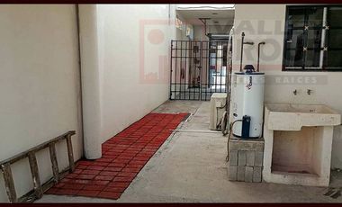 Casa en Venta en Col. Vista Hermosa, Reynosa, Tamaulipas, Mexico