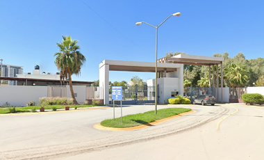REMATO CASA CERCA DE PLAZA SANTA BARBARA EN TORREON