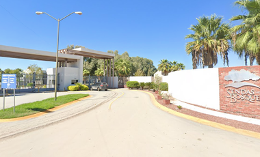 REMATO CASA CERCA DE PLAZA SANTA BARBARA EN TORREON