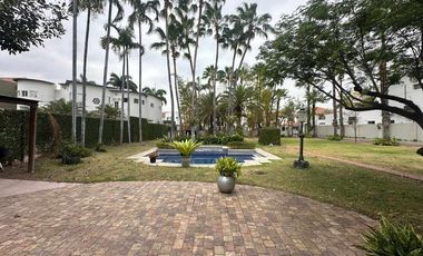 Se vende mansión en Lago Sol, vía Samborondón