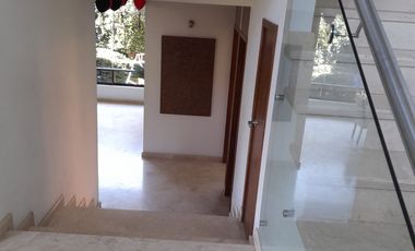 CASA EN RENTA VENTA EN HUIXQUILUCAN EDO MEX COL PARQUES DE  LA HERRADURA CON ACABADOS DE LUJO