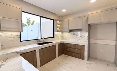 CASA NUEVA EN VENTA, CDLA SAN GREGORIO, MACHALA