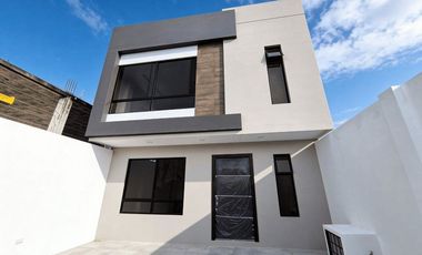 CASA NUEVA EN VENTA, CDLA SAN GREGORIO, MACHALA