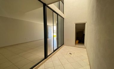 CASA EN RENTA AIRÉN RESIDENCIAL LEON GTO ZONA SUR A 5 MIN DE ALTACIA.