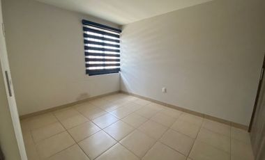 CASA EN RENTA AIRÉN RESIDENCIAL LEON GTO ZONA SUR A 5 MIN DE ALTACIA.