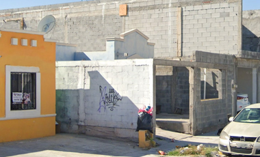 SK21 CASA EN REMATE BANCARIO en SALTILLO 2000, SALTILLO, COAHUILA
