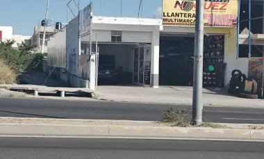 LOCALES EN VENTA SOBRE AV. SOMBRERETE