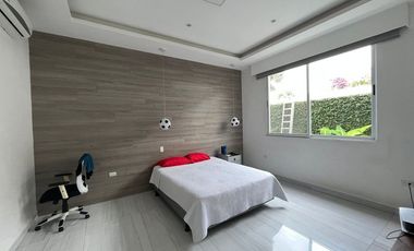 Casa en venta de Lujo en los primeros km de Samborodnon