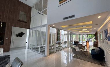 Casa en venta de Lujo en los primeros km de Samborodnon