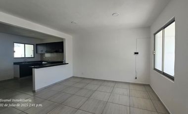 Venta de casa sola con alberc en Centro de Jiutepec, Morelos.