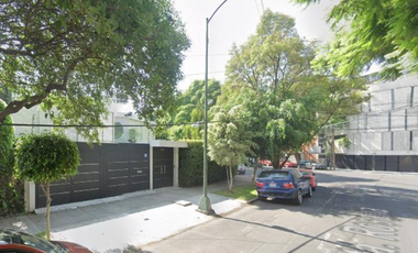 CASA EN VENTA AV. STA. ROSALIA- BENITO JUAREZ