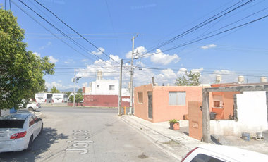 SK21 CASA EN REMATE BANCARIO en LOMA LINDA, SALTILLO, COAHUILA