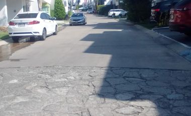 CAS EN VENETA EN SENDEROS DE MONTEVERDE TLAJOMULCO JAL