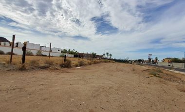 VENTA AREA COMERCIAL  DE  RESIDENCIAL DEL CID, 600 MTS CUADRADOS  20 DE FRENTE POR  30 DE FONDO