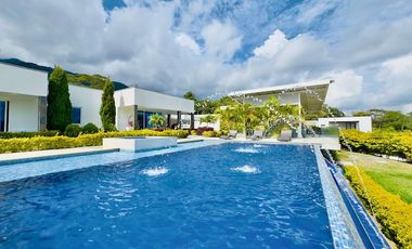 ALQUILER DE LINDA FINCA LA ROCHELA EN SAN JERONIMO LLAMANOS AL3244260527 LOS ESPERAMOS BIENVENIDOS