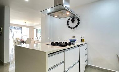 Arriendo Casa Moderna y Exclusiva en Medellin