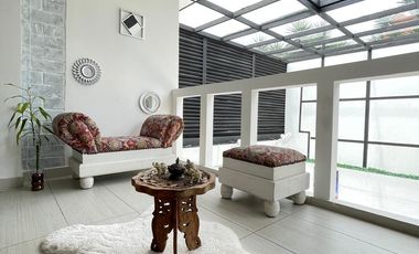 Arriendo Casa Moderna y Exclusiva en Medellin