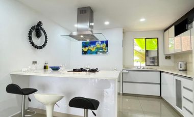 Arriendo Casa Moderna y Exclusiva en Medellin