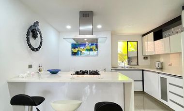 Arriendo Casa Moderna y Exclusiva en Medellin