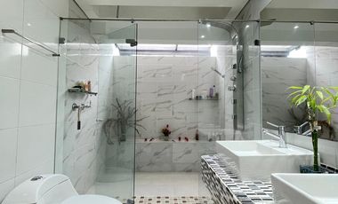 Arriendo Casa Moderna y Exclusiva en Medellin