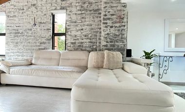 Arriendo Casa Moderna y Exclusiva en Medellin
