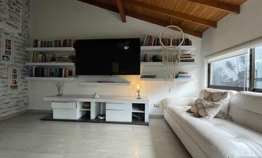 Arriendo Casa Moderna y Exclusiva en Medellin