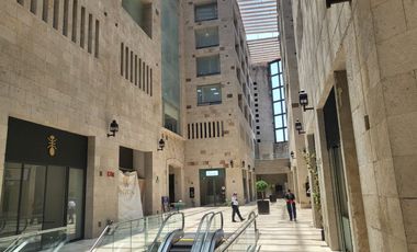 RENTA OFICINA PLAZA ANTIGUA II CON ACABADOS DE LUJO