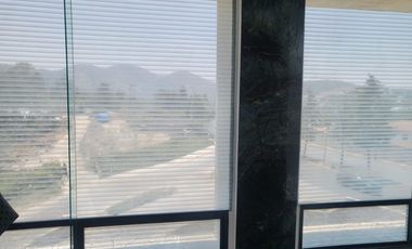 RENTA OFICINA PLAZA ANTIGUA II CON ACABADOS DE LUJO
