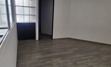 RENTA OFICINA PLAZA ANTIGUA II CON ACABADOS DE LUJO