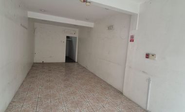 Local Comercial en Alquiler en la Avenida Portete, Sur de Guayaquil.