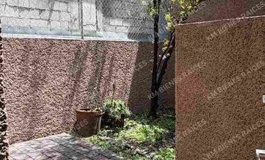 Casa en Renta en condominio en San Ángel