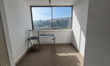 SE ARRIENDA AMPLIO DEPTO. EN NAVIO SAN MARTIN VALPARAISO