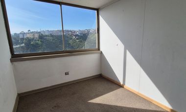 SE ARRIENDA AMPLIO DEPTO. EN NAVIO SAN MARTIN VALPARAISO