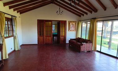 Se Arrienda Casa en Parcela SEMI-AMOBLADA – BLACK NOVEMBER 🔖